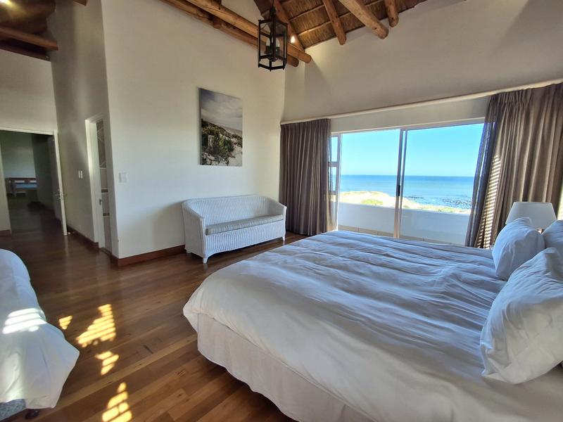 6 Bedroom Property for Sale in Duyker Eiland Western Cape